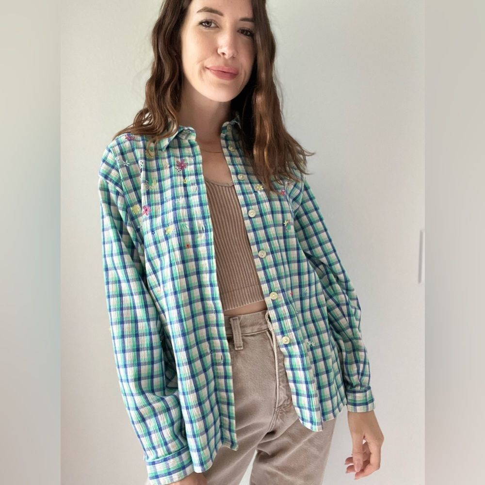 Vintage Plaid Floral Embroidered Button Down Long Sleeve Top Size Large